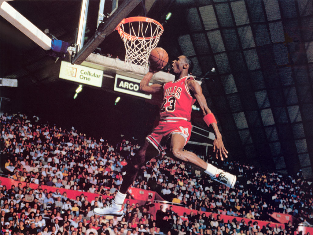 michael jordan playing with jordan 1