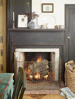 elegant & cozy fireplace
