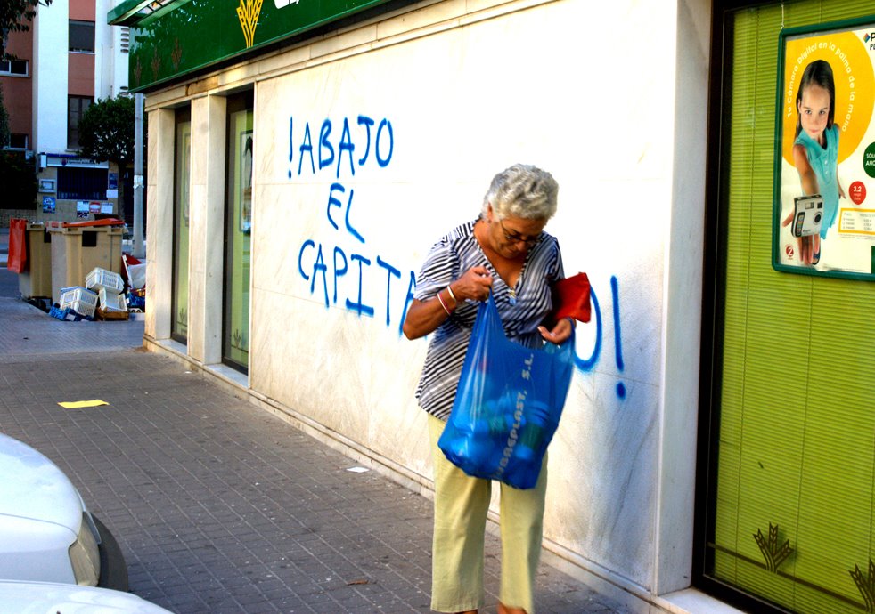 [ABAJO+CAPITALISMO+2.1.jpg]