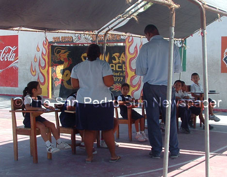 [DSCF0019-sm.jpg]