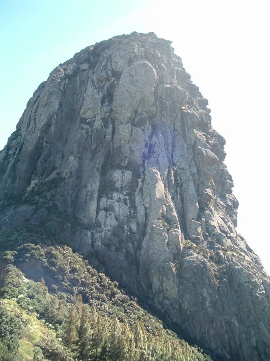 [Roque%20de%20Agando.jpg]