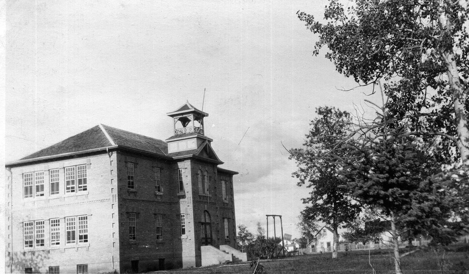 SWAN RIVER, MANITOBA A BICYCLE TRIP TO VALLEY RIVER