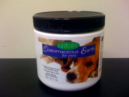 What is Diatomaceous Earth? Food grade diatomaceous earth is a naturally 