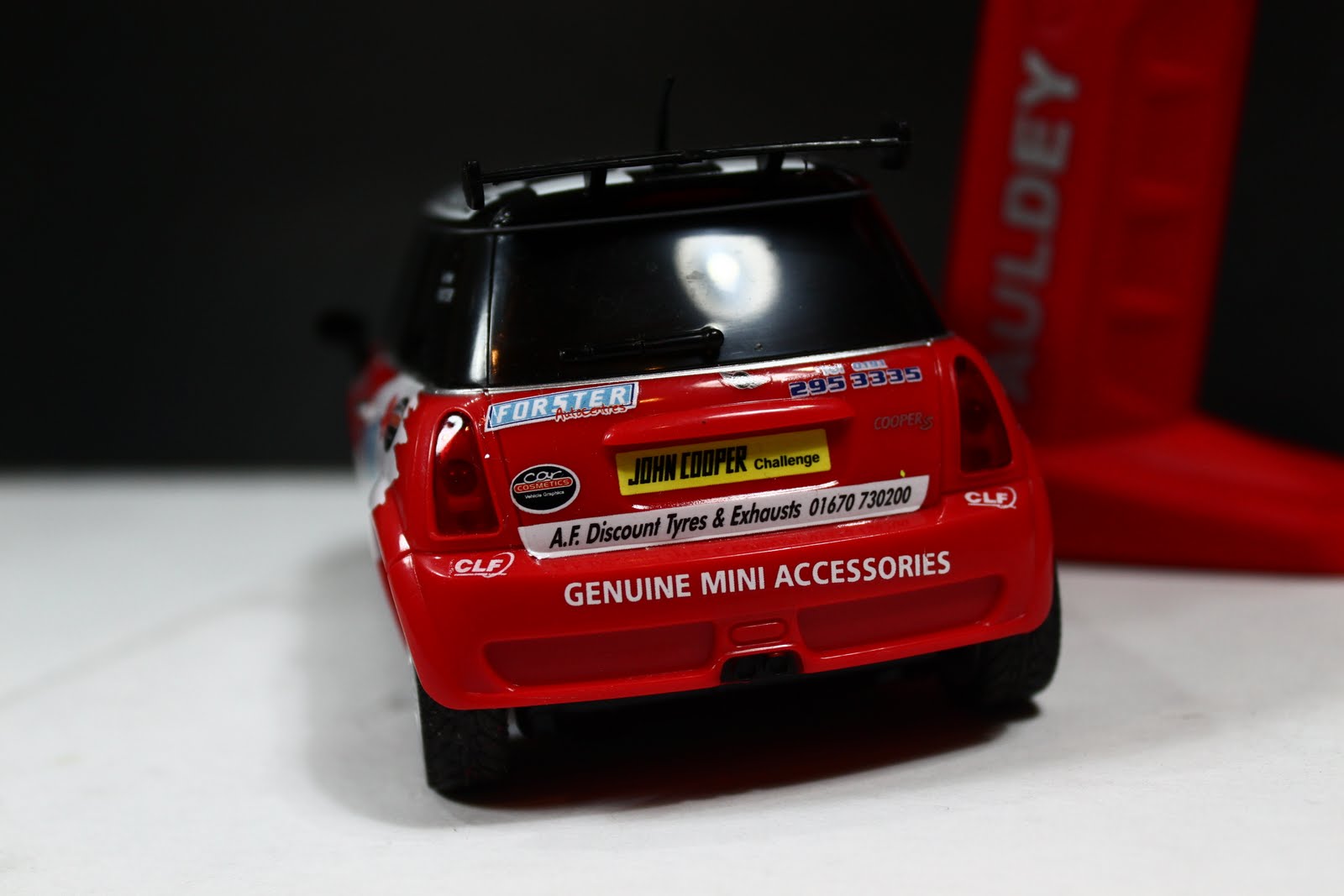 rc race tin