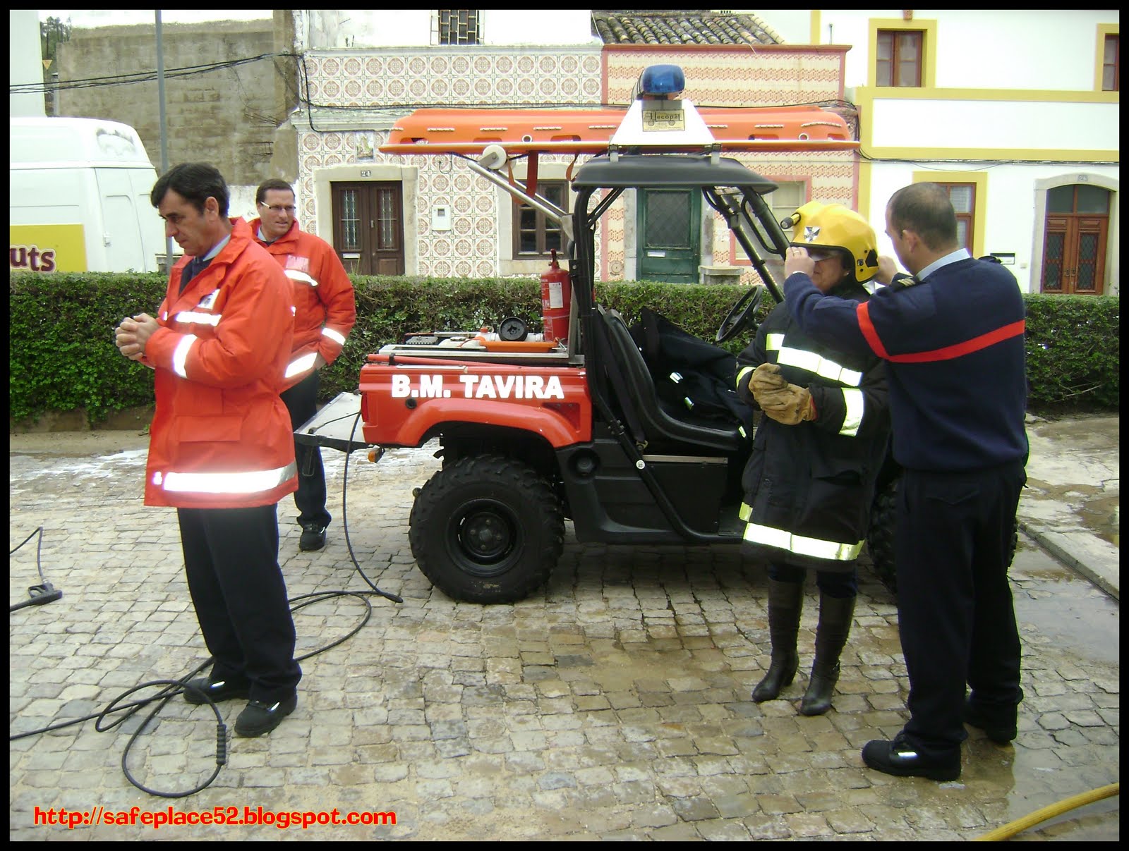 [Vope+Ermelinda+a+equipar.jpg]