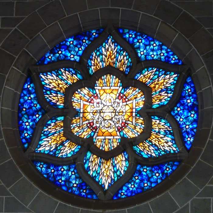 [stained+glass+window+resized.jpg]