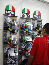"Professional Motorcycling racing gear" on Sale at "Sepang Stadium(21-10-07)
