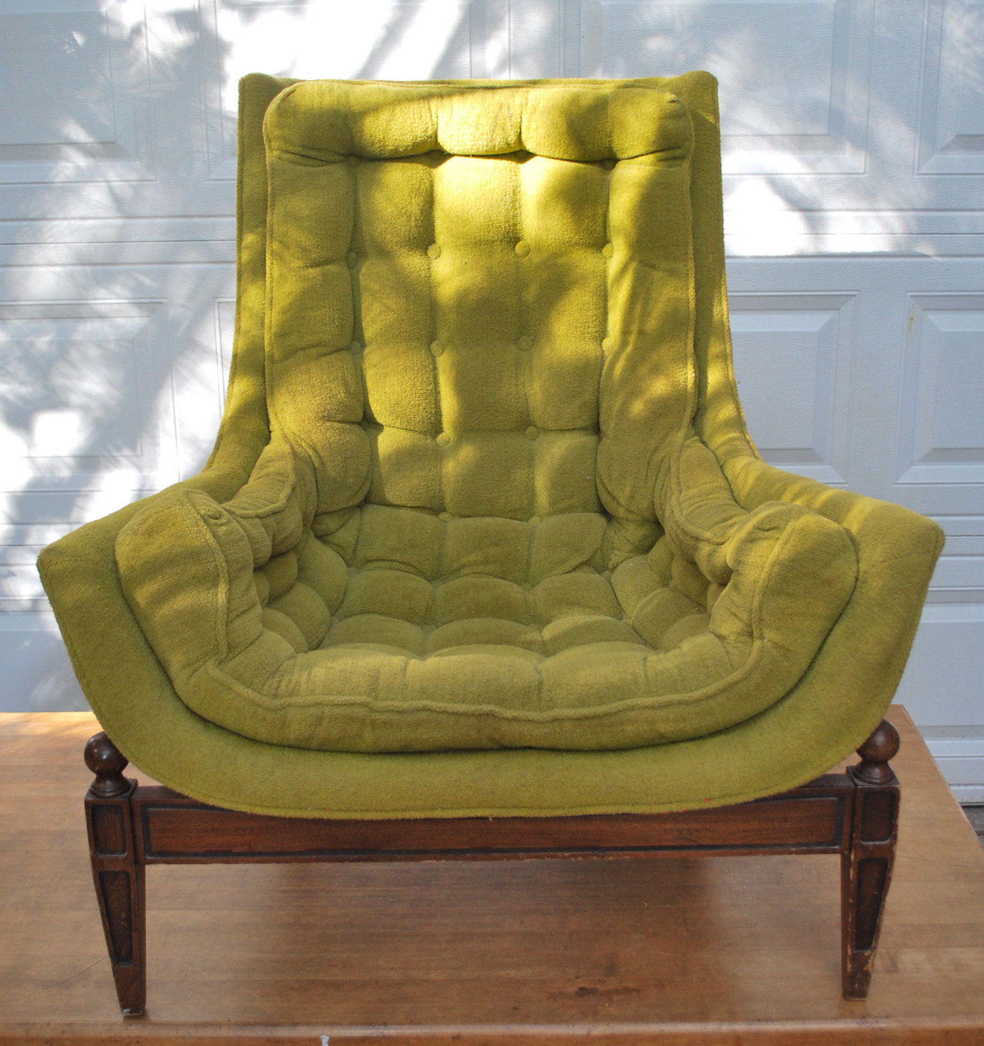 junk2funk Vintage Olive Green Chair