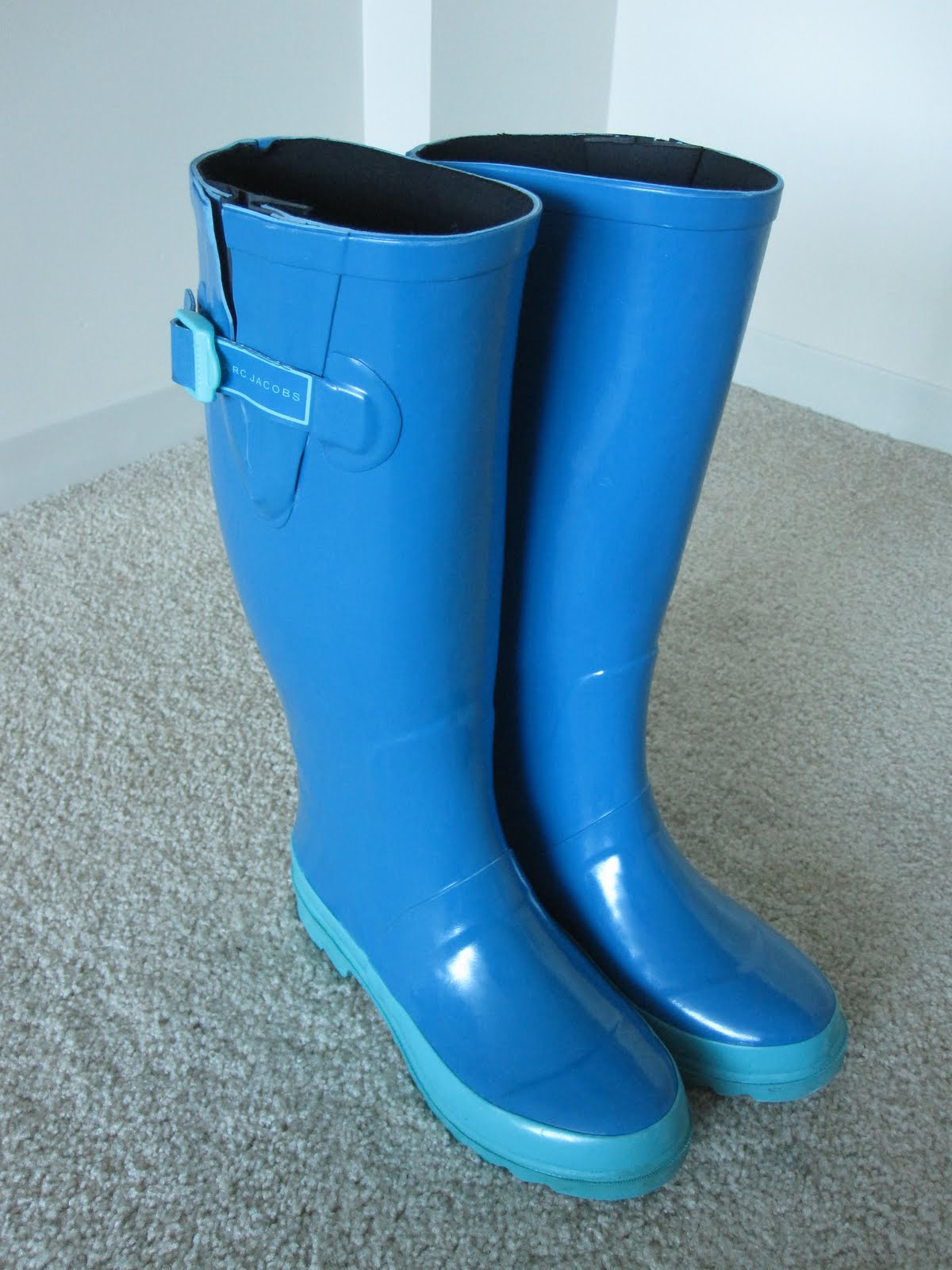 Look Your Best! Are Rain Boots fashionable?
