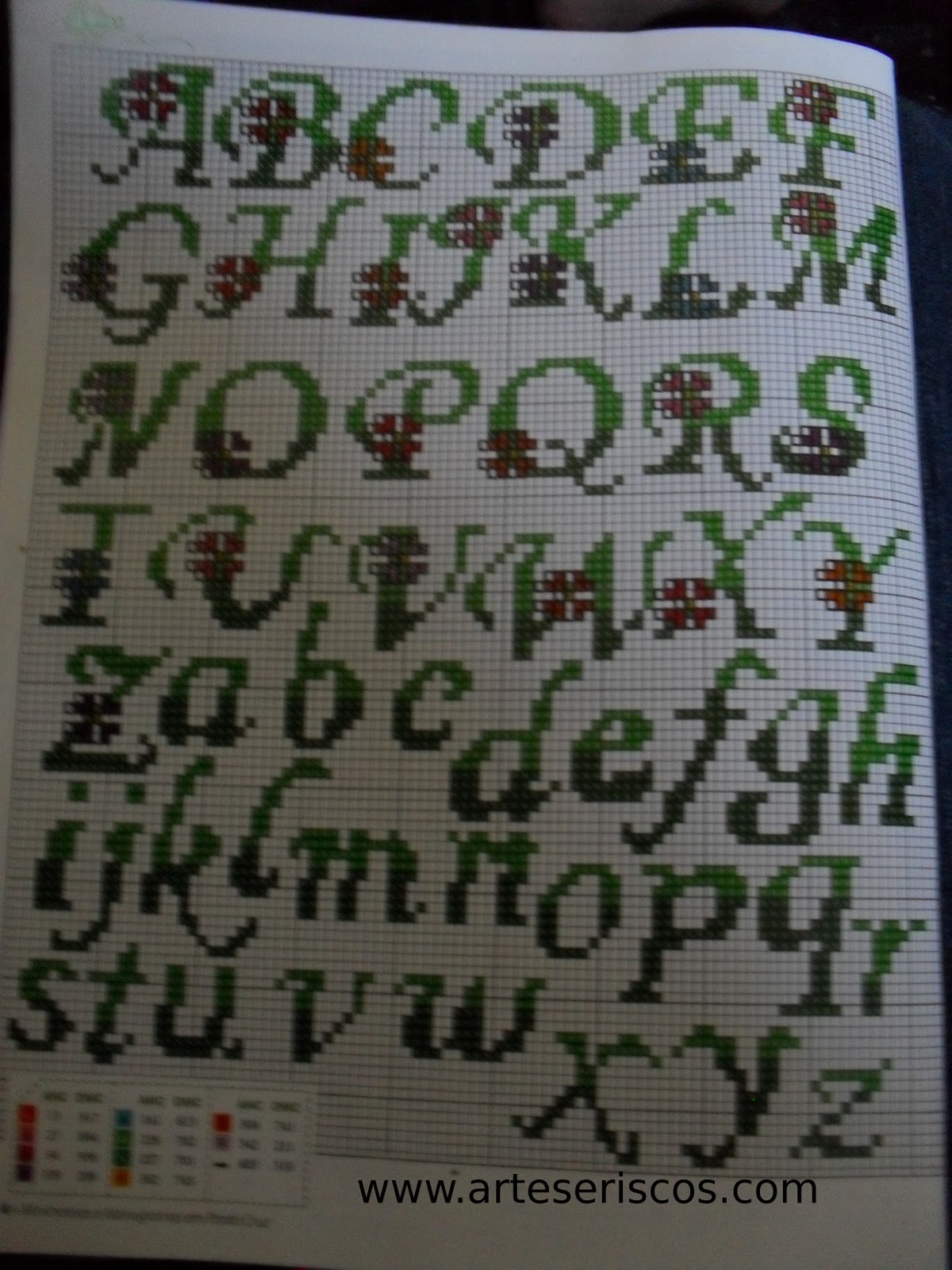 [TOALHA DE MÃO 04 (GRÁFICO).JPG]