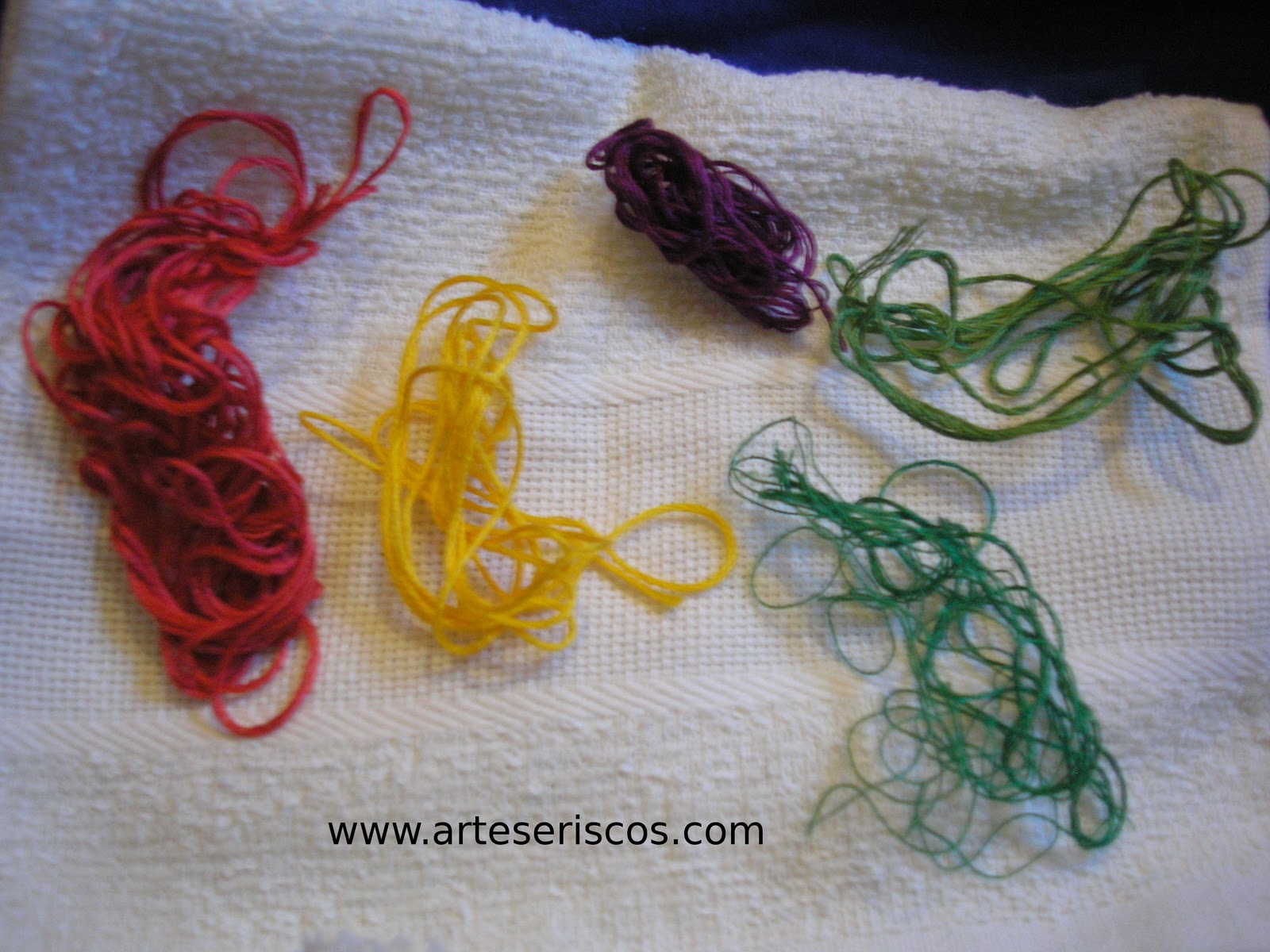 [TOALHA DE MÃO 13 (MATERIAIS).JPG]