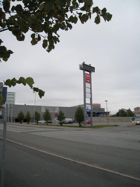 [IMG_0010-740282.JPG]