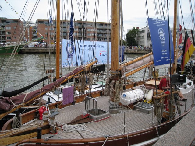 [IMG_2947-799345.JPG]