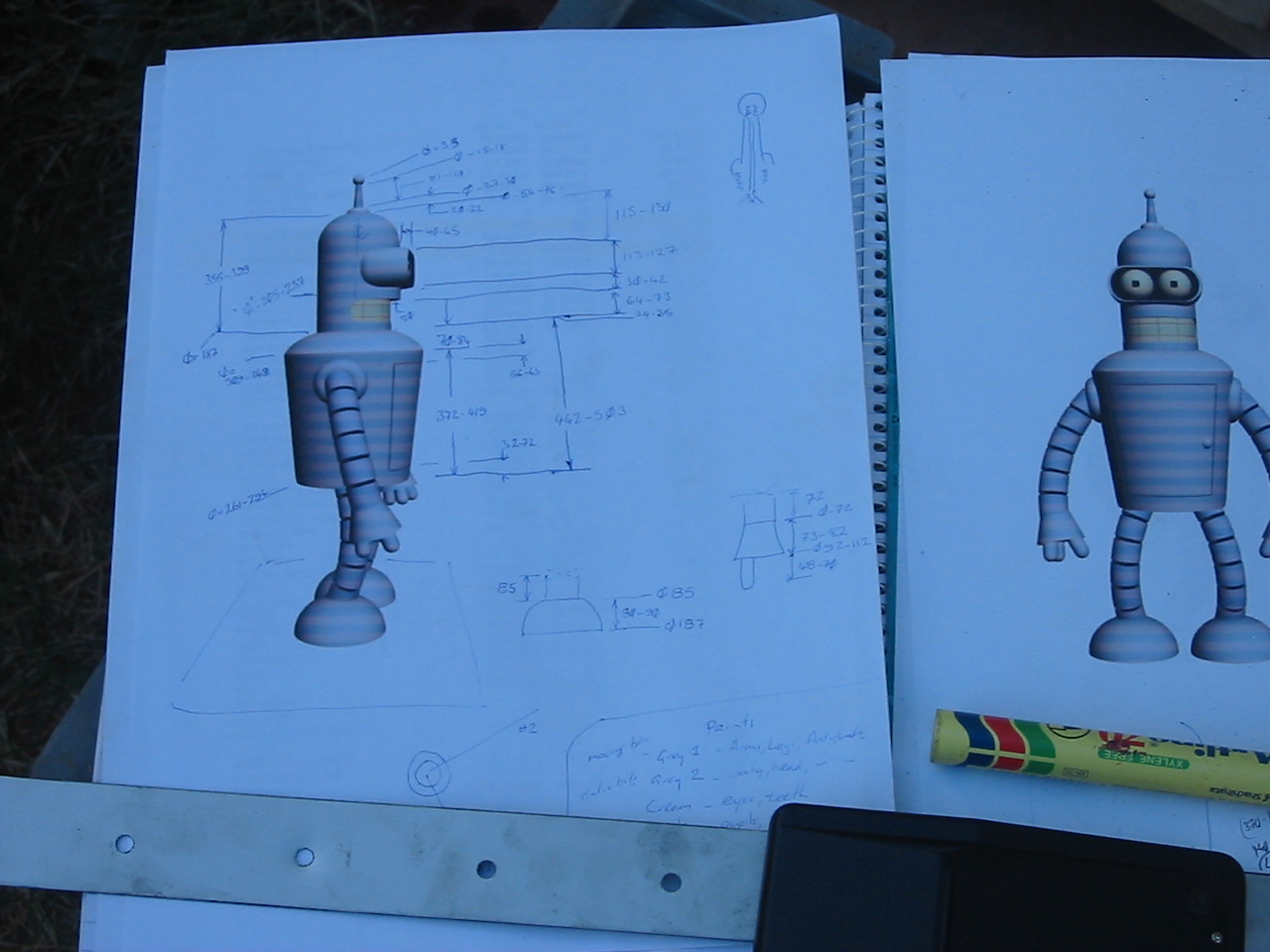 Des' projects or "Musings from the Shed": Designing the model of Bender