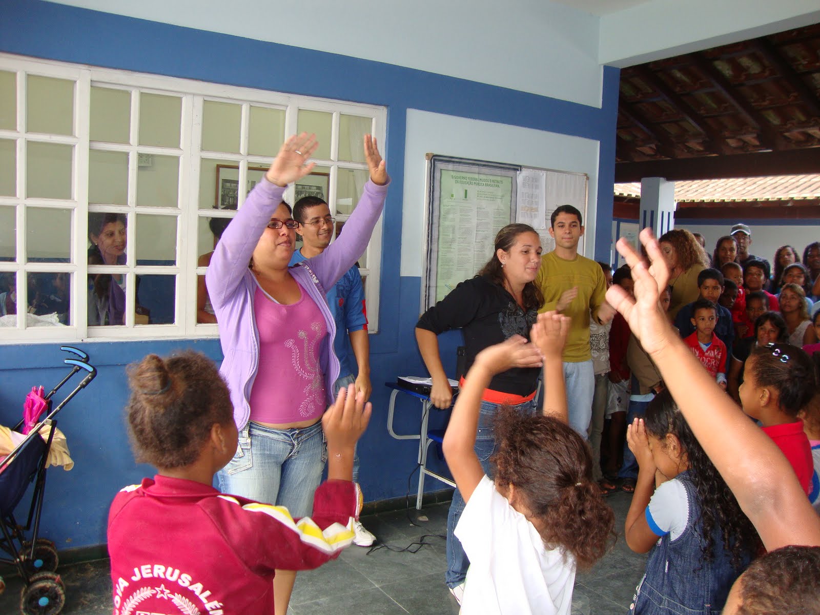 Escola Municipal Toninho Senra: Dia das Mães