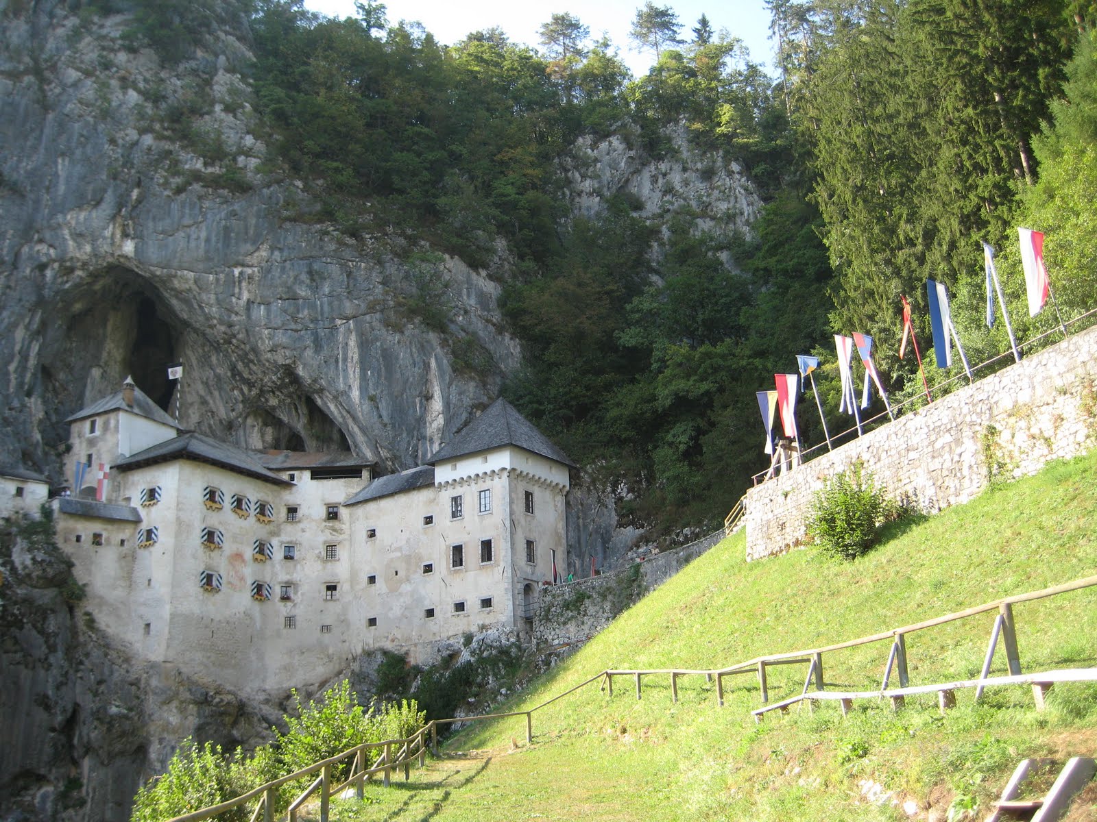 [IMG_3978.JPG]