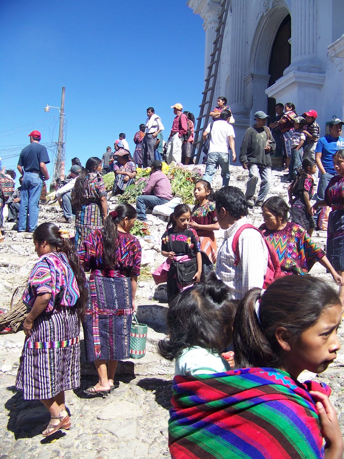 MP around the world: Guatemala : Chichicastenango and Lake Atitlan