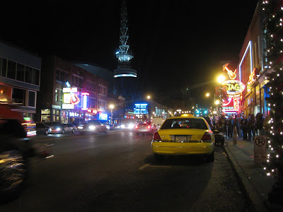 downtown nashville, main street, at night, music, bars downtown nashville, main street, at night, music, bars