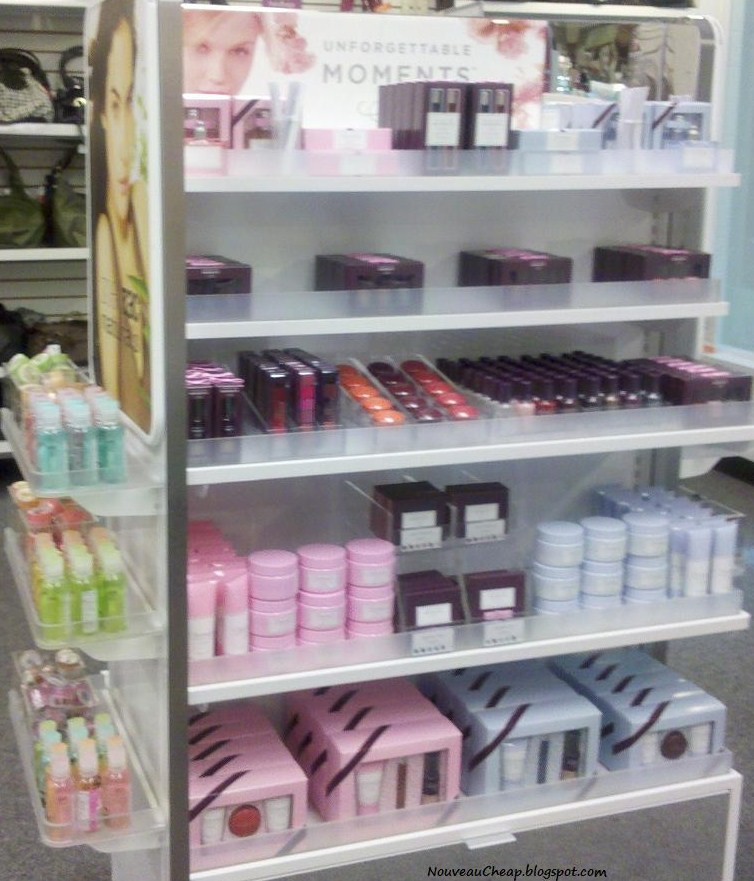 Reader pics of the LE Wet n Wild palettes and Payless Beauty products!