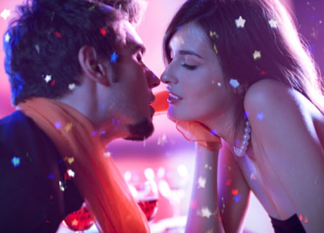 lovers kissing wallpapers. kissing wallpaper. couple