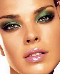 [leb-i+derya+makyaj-1.jpg]