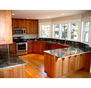 ARTÍCULOS DECORATIVOS DE MÁRMOL Y MADERA: PANTRIES Y MESAS DE COMEDOR