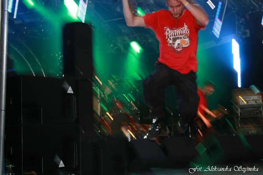 [2009-08-08_00032.jpg]