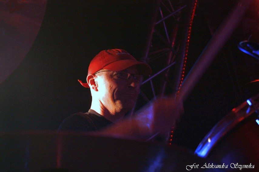 [2009-08-14_00039.jpg]