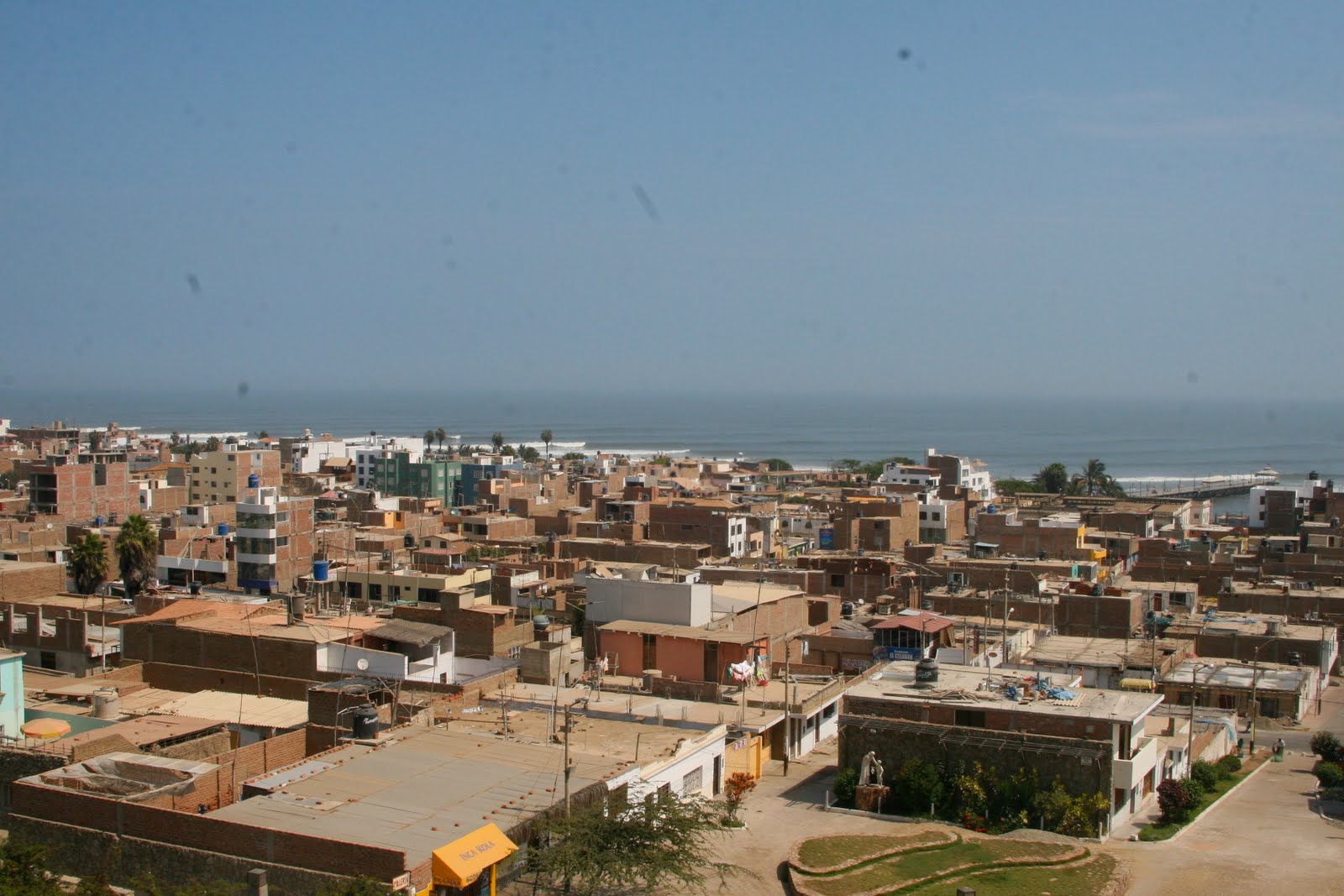 huanchaco beach.