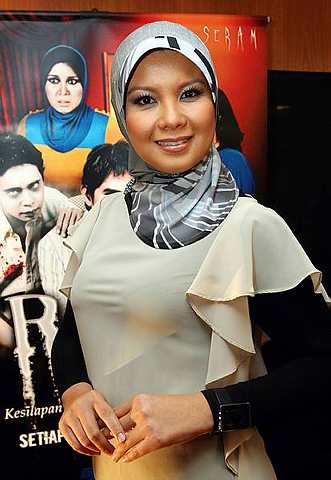 Gosip Artis Malaysia, Berita Harian Online, The Star Online, E Online