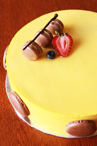 Gourmet Baking: Mango Chocolate Mousse Cake and Macaron