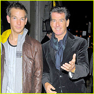 [pierce_brosnan_sean_brosnan.jpg]