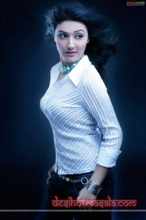 Telugu Heroine New Photos Ragani Khanna Sony Tv Serial Actress