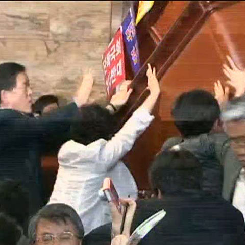 [Corea_Sud_Parlament.jpg]