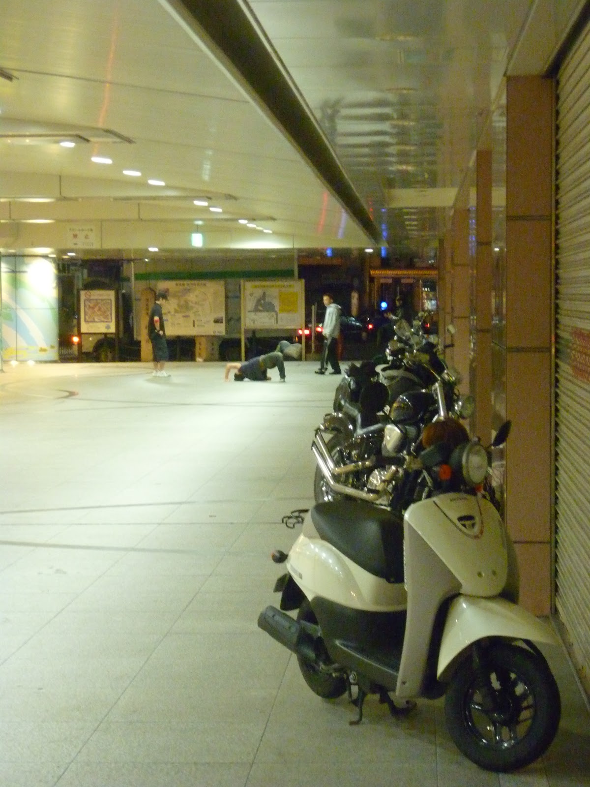 Photo visuals of Japan Skateboarding in Japan