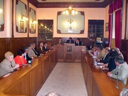 [Ραδιό...ΦΟΝΟ+2.JPG]