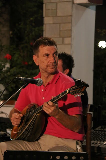 [Σελίδα+12η+Νο+4.JPG]