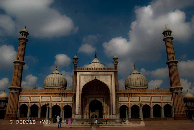 Main places to visit in Delhi (Capital of India) to visit during CommonWealth Games-2010:Posted by Ripple (VJ) on PHOTO JOURNEY @ www.travellingcamera.com : ripple, Vijay Kumar Sharma, ripple4photography, Frozen Moments, photographs, Photography, ripple (VJ), VJ, Ripple (VJ) Photography, Capture Present for Future, Freeze Present for Future, ripple (VJ) Photographs , VJ Photographs, Ripple (VJ) Photography : The 2010 Commonwealth Games are the nineteenth edition of the Commonwealth Games, and the ninth to be held under that name. The Games are scheduled to be held in New Delhi, India between 3 October and 14 October 2010. The games will be the largest multi-sport event conducted to date in New Delhi and India generally, which has previously hosted the Asian Games in 1951 and 1982. The opening ceremony is scheduled to take place at the Jawaharlal Nehru Stadium in New Dehli. It will also be the first time the Commonwealth Games will be held in India and the second time the event has been held in Asia (after 1998).In addition to the Commonwealth Games, the city of Pune, India hosted the 3rd Commonwealth Youth Games between October 12 and 18, 2008. The Youth Games offered nine sports: athletics, badminton, boxing, shooting, swimming, table tennis, tennis, weightlifting and wrestling.:Poste by Ripple (VJ) : A short visit to Jama Masjid during Monsoons : Jama Masjid of Delhi, is the principal mosque of Old Delhi in India. Commissioned by the Mughal Emperor Shah Jahan, builder of the Taj Mahal, and completed in the year 1656 AD, it is the largest and best-known mosque in India. It lies at the origin of a very busy central street of Old Delhi, Chandni Chowk. : Posted by Ripple (VJ) : ripple, Vijay Kumar Sharma, ripple4photography, Frozen Moments, photographs, Photography, ripple (VJ), VJ, Ripple (VJ) Photography, Capture Present for Future, Freeze Present for Future, ripple (VJ) Photographs , VJ Photographs, Ripple (VJ) Photography : 