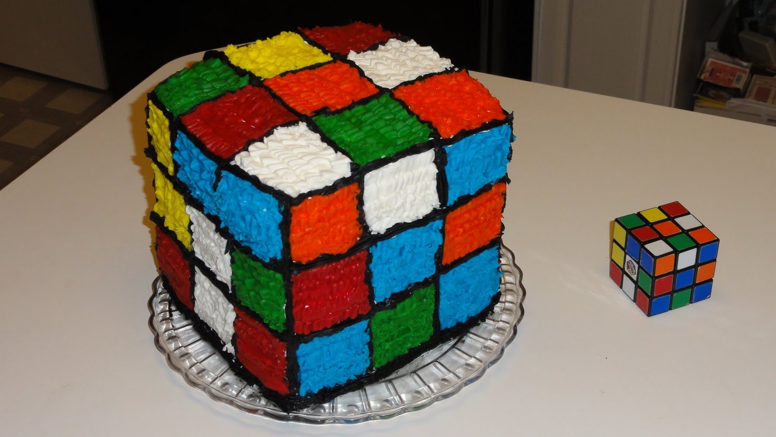 Dave Likes to Cook Rubik's Cube Cake