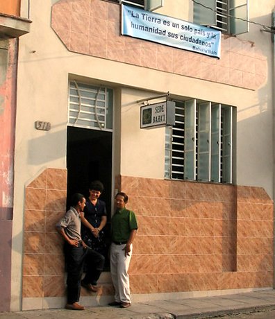 [Cuba-bahai-national-centre-02.jpg]