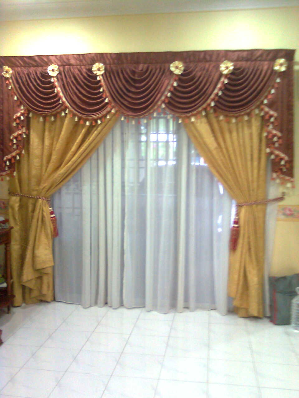 Seri Persona Langsir Royal Scallop