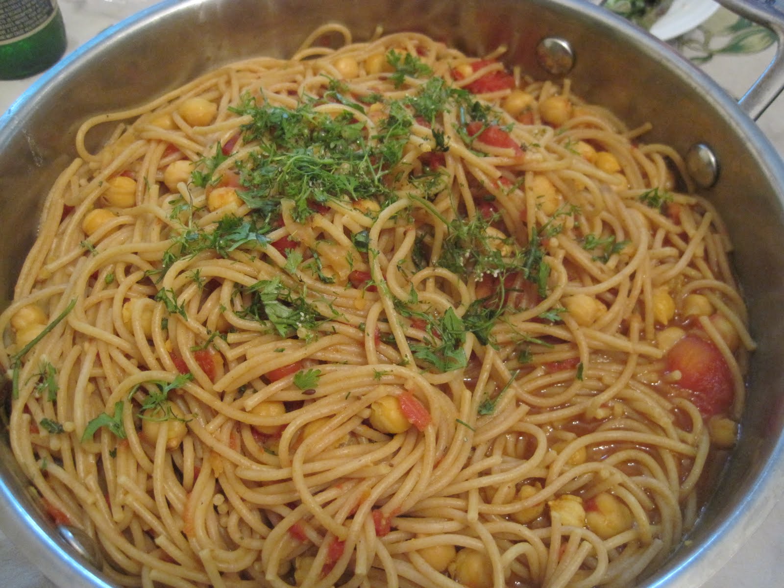 Vegan Linda: Indian Double Chickpea Noodles