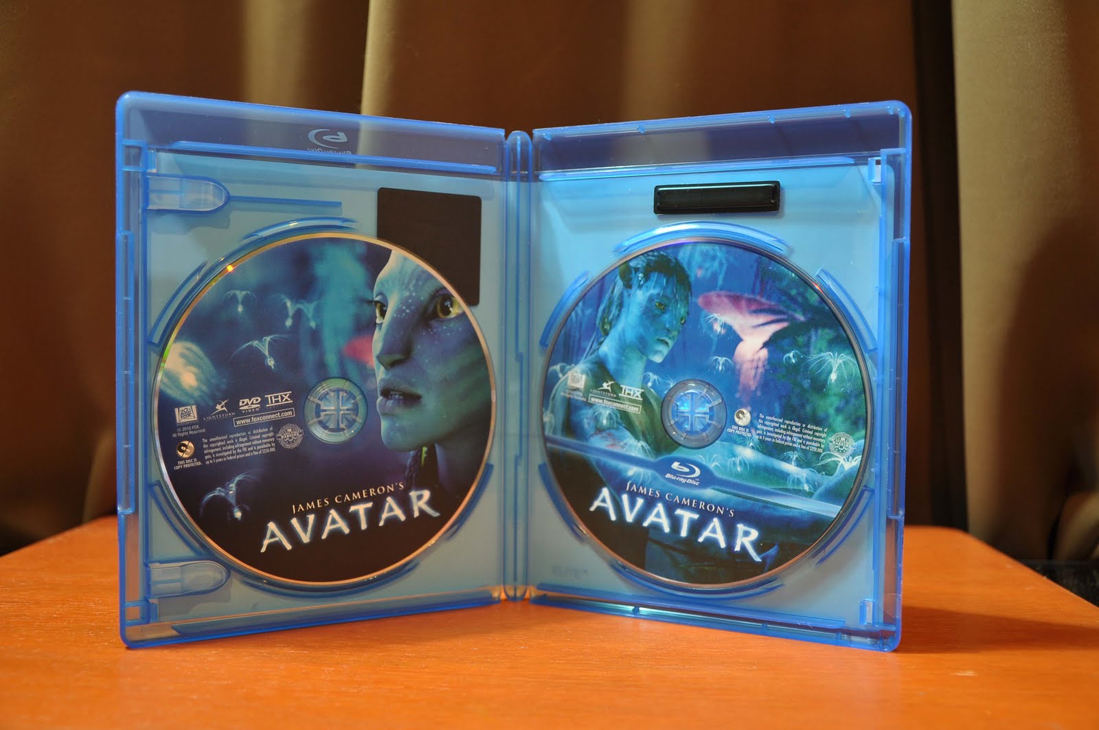 Bluray Reviews Avatar (TwoDisc Bluray/DVD Combo) Bluray
