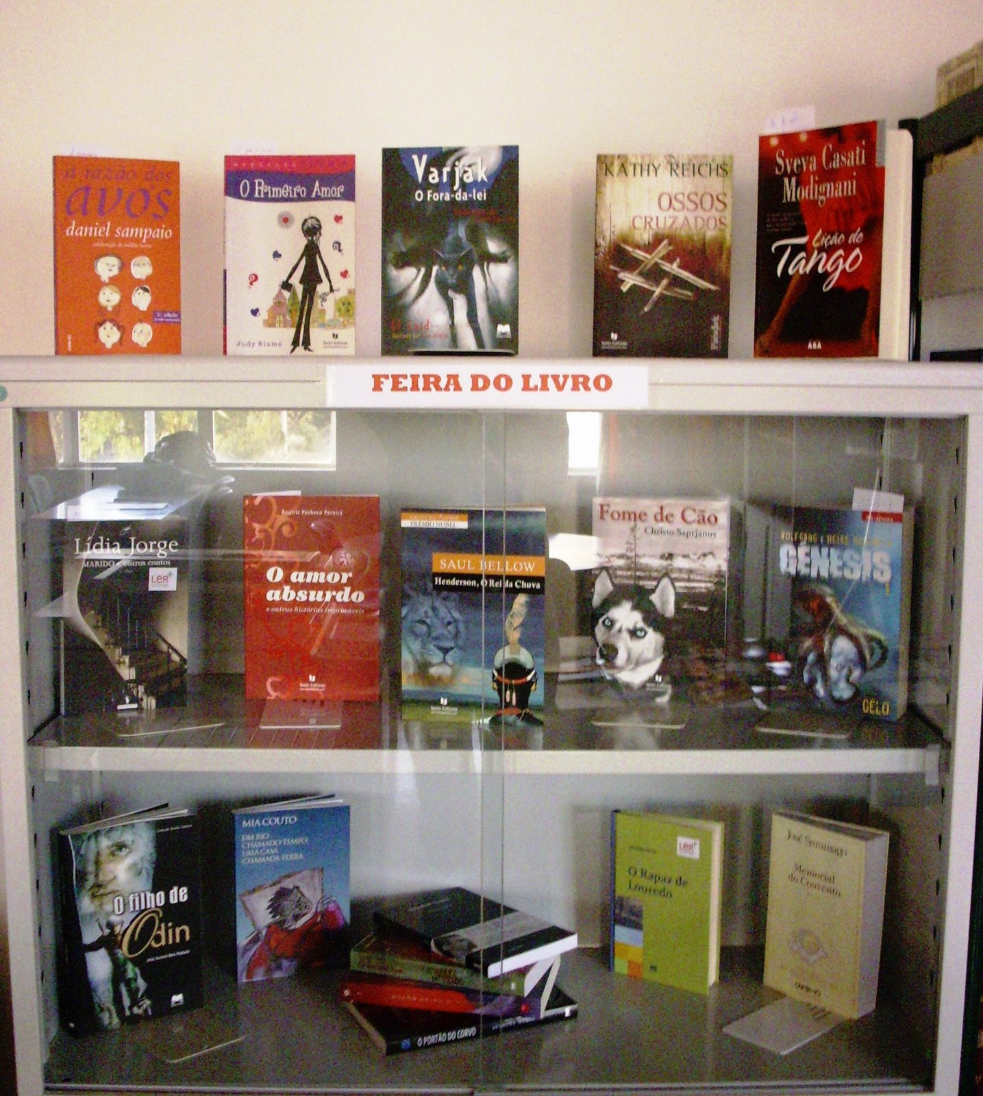 [FeiraLivro3a.JPG]