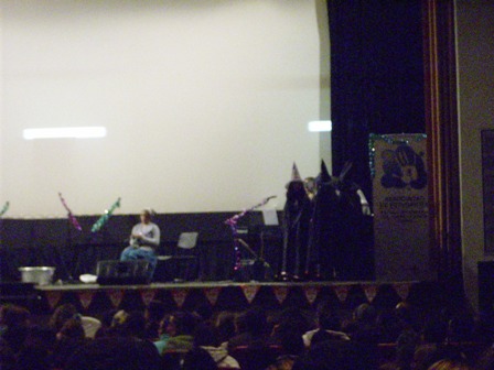 [IMG_0016teatro.JPG]