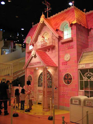 Hello Kitty Pictures: Hello Kitty's House