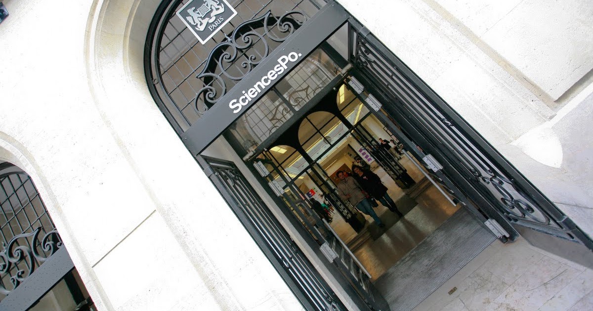 Numero 27 Au 27 rue Saint Guillaume (7ème), habitaient... Numero 27 Au 27 rue Saint Guillaume (7ème), habitaient...
