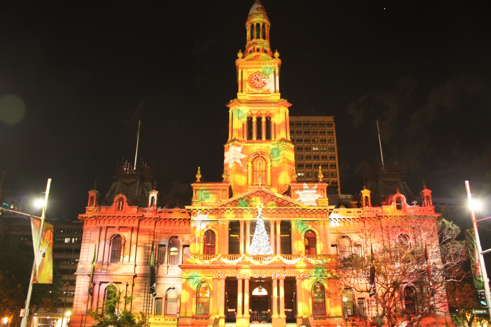 Sydney City and Suburbs Sydney Town Hall, Lights of Christmas