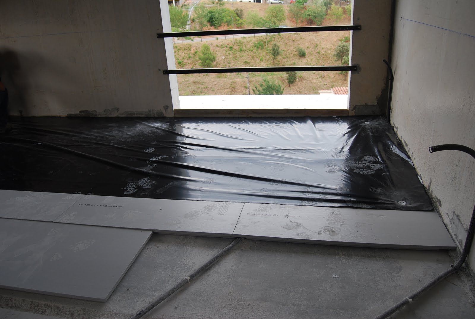 C@l bONiTo'S: AISLANTE SUELO