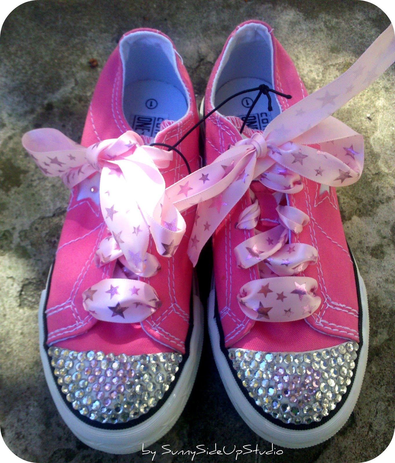 Creative Bubbles: Sing, Sing, I Made Shoes With Bling!